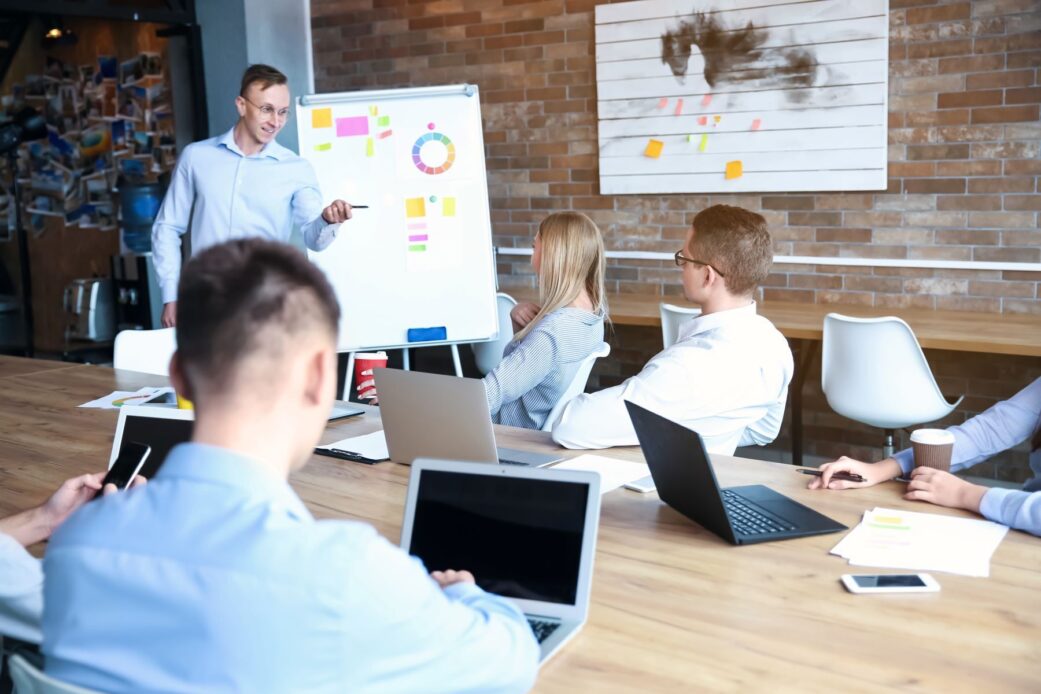 Kundenservice und Helpdesk jetzt Fit für Top-Level Kundenservice und professionelle Kommunikation im Beschwerdemanagement
